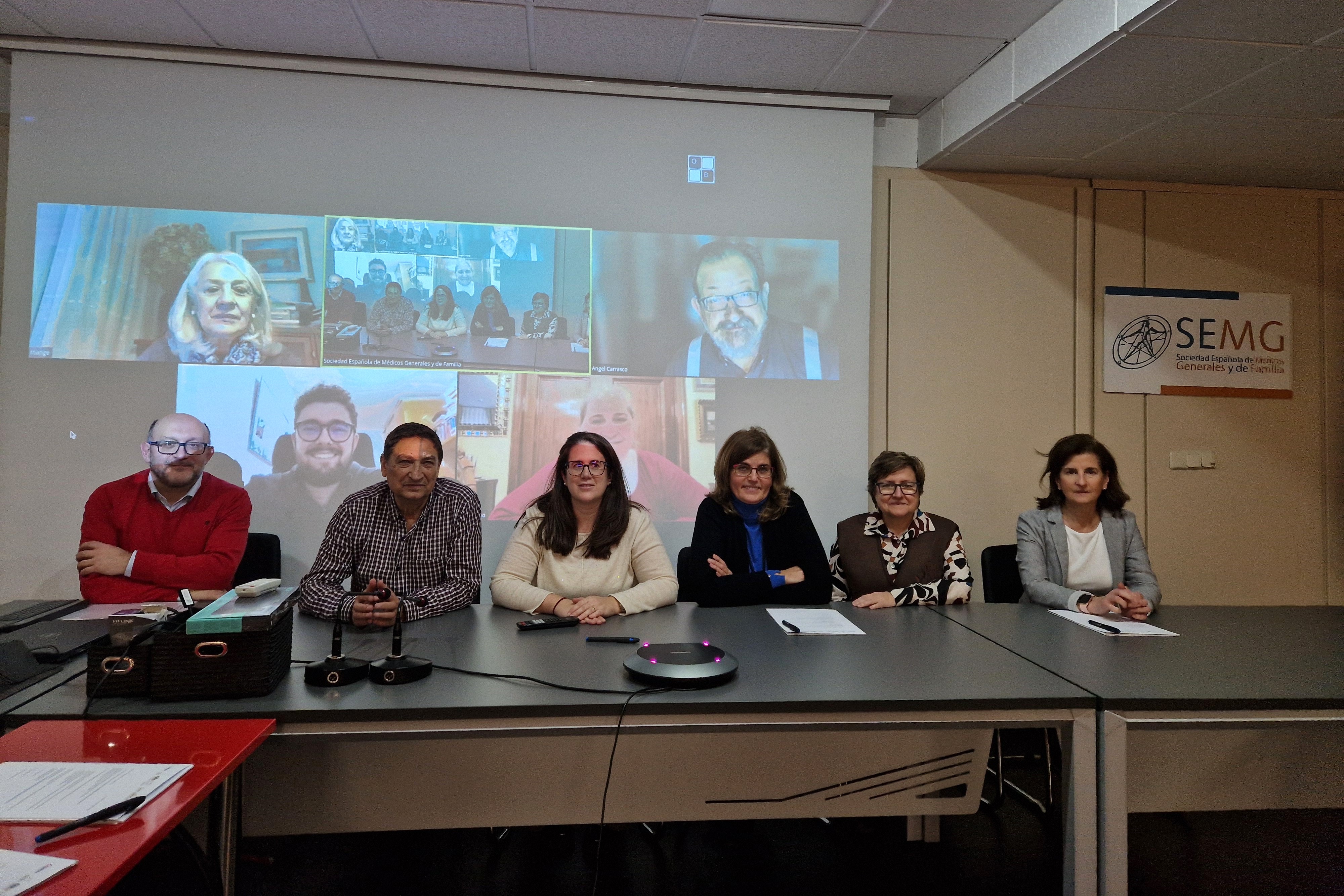 El Foro de Atención Primaria apoya la propuesta del Ministerio de Sanidad de ‘autojustificar’ bajas de tres días sin necesidad de acudir al centro de salud